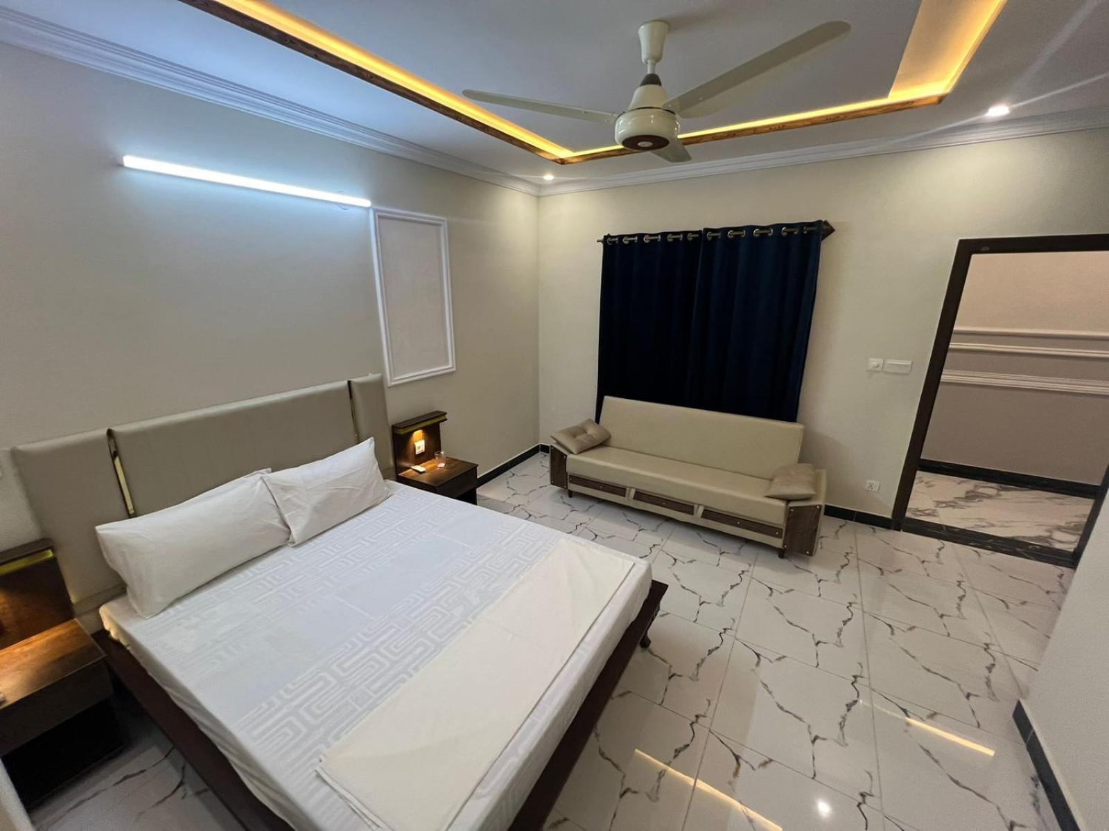 Kestrel Hotel Исламабад Екстериор снимка