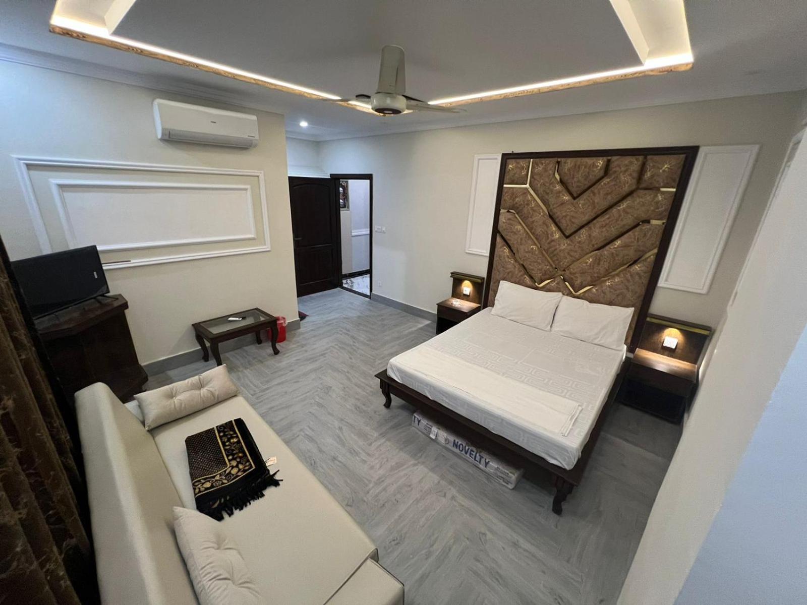 Kestrel Hotel Исламабад Екстериор снимка